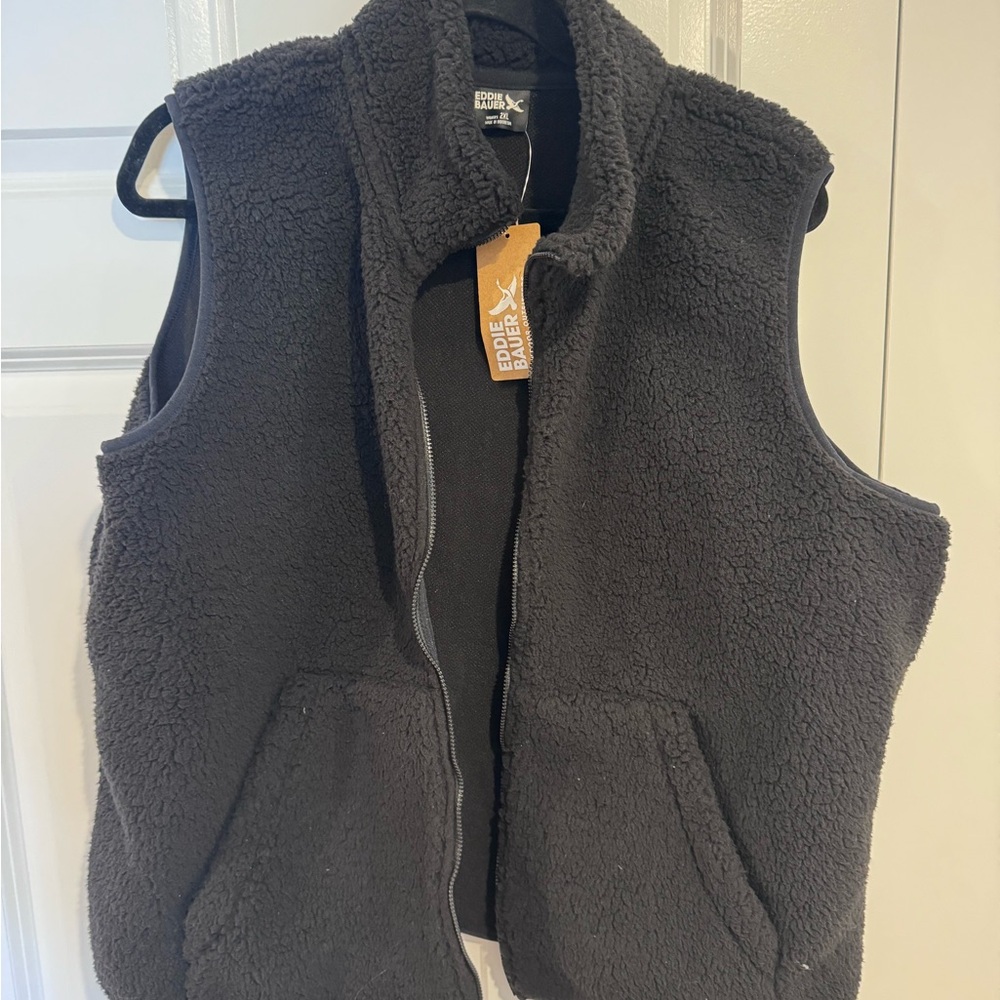 Eddie Bauer Women's Chill Out Black Fleece Vest